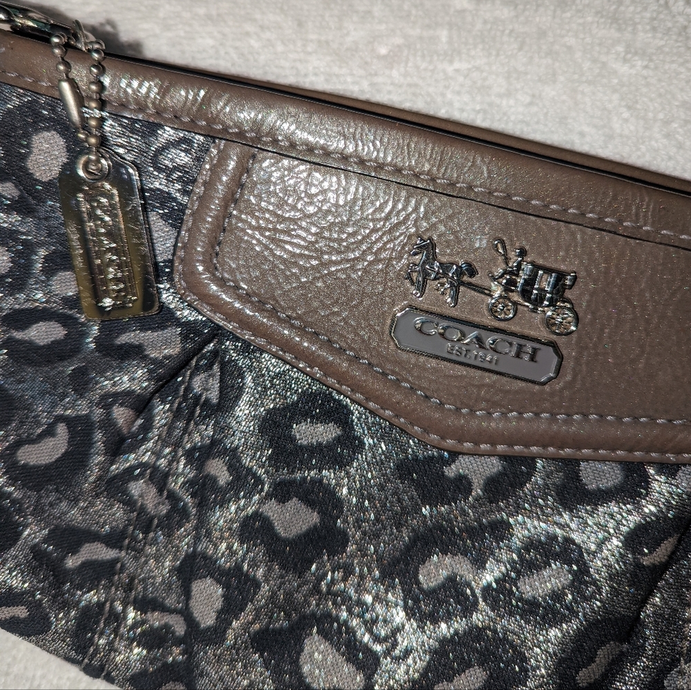 Coach Madison Ocelot gray metallic black leopard wristlet. - Picture 6 of 8